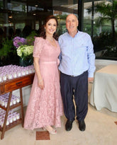 Elegant Pink A-Line Mother of Bride V-Neck Short Sleeves Long Lace Bridesmaid Dress